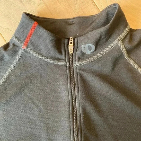 Pearl iZumi Lightweight Long Sleeve - Picture 3 of 5